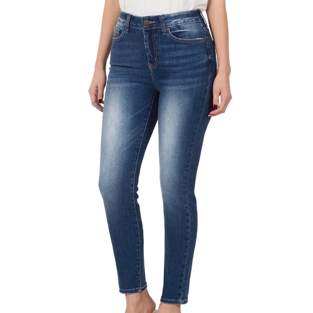 ZENANA HIGH-RISE SKINNY DARK Jeans
